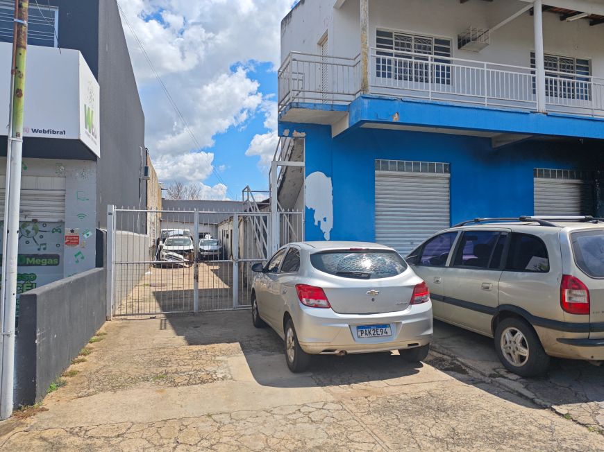 Lote / Terreno / Galpão / Sala/ Comercial Setor Criméia Oeste, Crimeia Leste, - Goiânia - GO