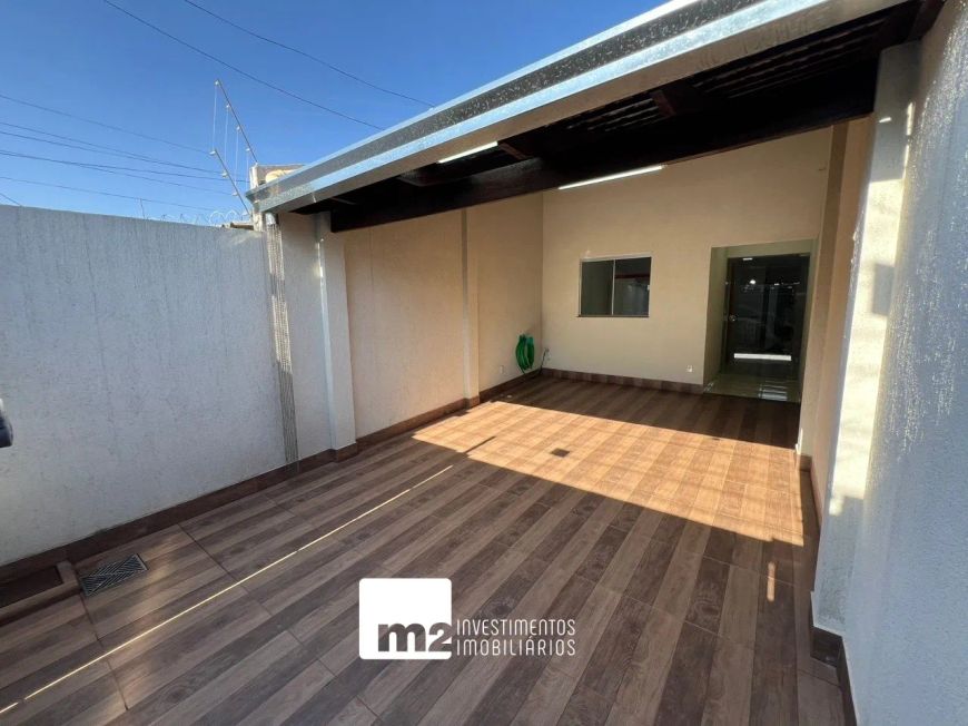 Casa no Setor Garavelo com 2 quartos