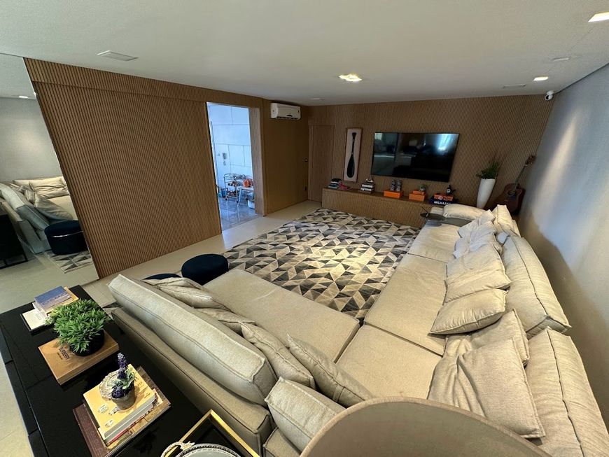 Apartamento 3 suítes Nova Suiça