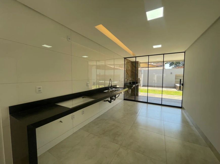 Casa Jardim América Casa de Rua com 3 Quarto(s) e 4 banheiro(s) à Venda, 150 por R$ 929.000 no setor