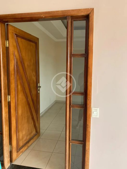 REF: Office2457 Casa no Setor Sudoeste, sendo 4 quartos com 386,19m², Goiânia-GO codigo: 64254