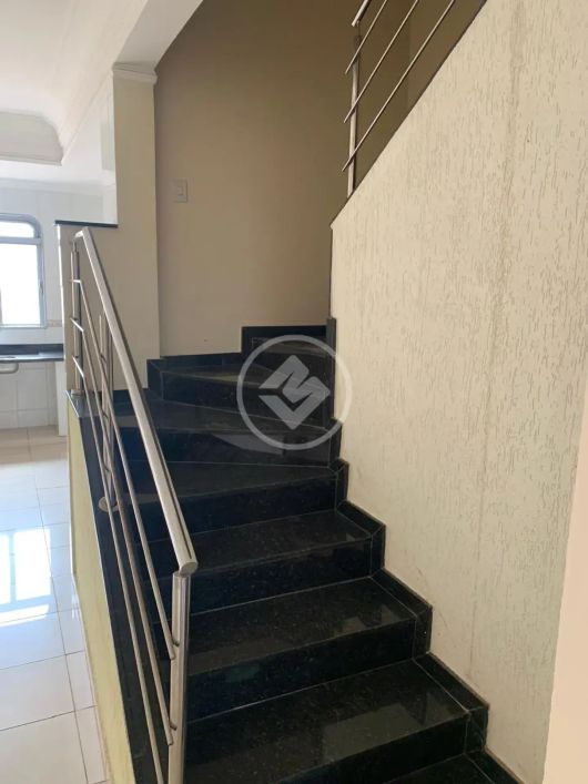 REF: Office2457 Casa no Setor Sudoeste, sendo 4 quartos com 386,19m², Goiânia-GO codigo: 64254