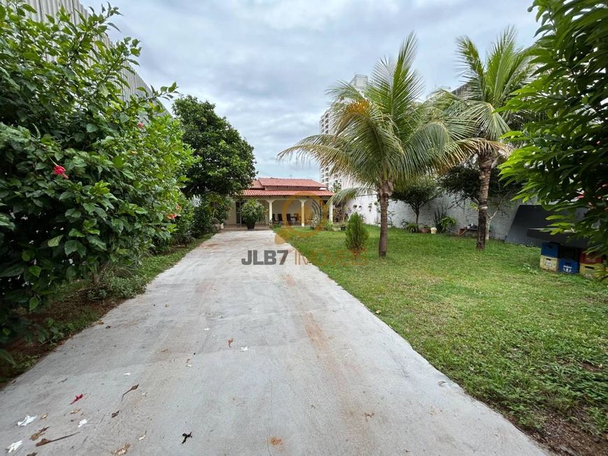 Casa com 3 quartos à venda com 191,65 m² no Setor Sudoeste