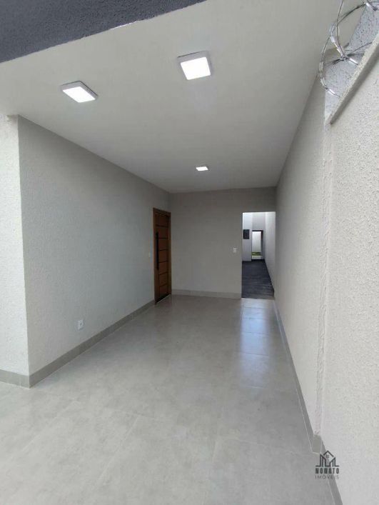 Casa com 3 dormitórios à venda, 112 m² por R$ 410.000 - Jardim Itaipu - Goiânia/GO