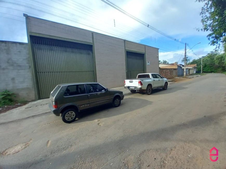 Galpão Comercial - 200m² em Jardim Marques de Abreu - Goiânia - GO