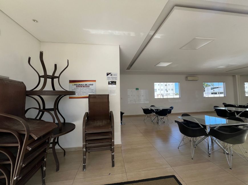 Apartamento 02 quartos com vaga coberta perto Perimetral
