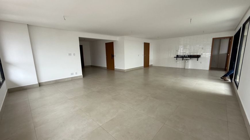 Penthouse Marista Cobertura com 4 Quarto(s) e 5 banheiro(s) à Venda, 234 por R$ 2.600.000 no setor S