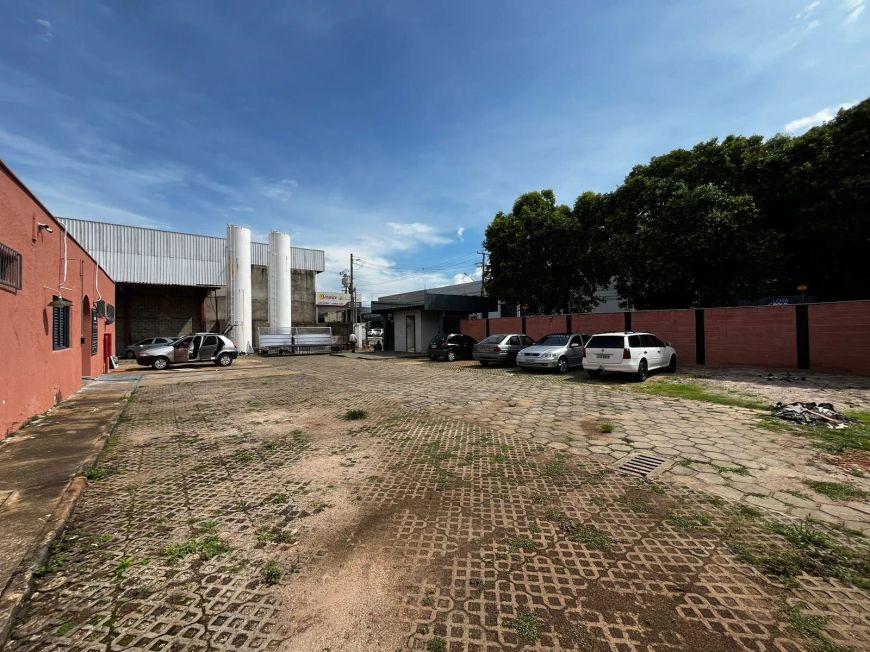 Pavilhão/Galpão à venda no bairro Setor Empresarial - Goiânia/GO