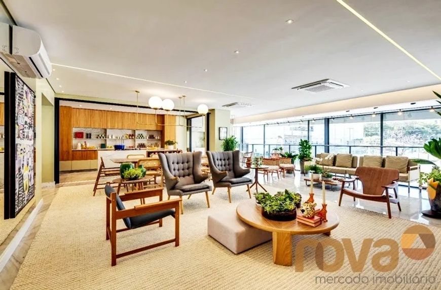 Apartamento 4 quartos e 4 suites no Setor Bueno