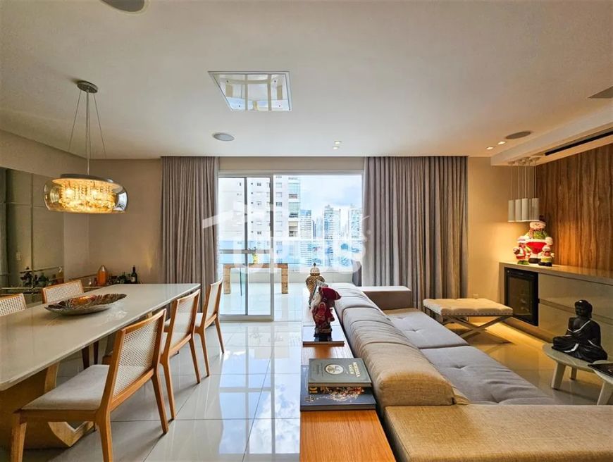 Apartamento duplex mobiliado a venda no The One Exclusive Life!