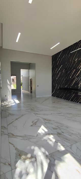 Casa de condomínio térrea para venda com 200 metros quadrados com 3 quartos