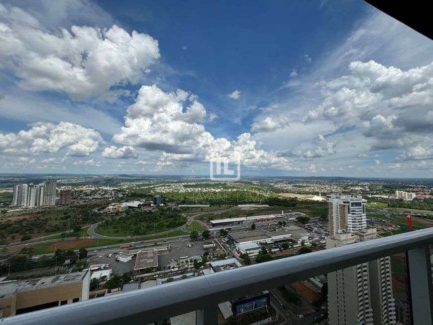 Imóvel para venda possui 227 metros quadrados com 4 quartos em Jardim Goiás - Goiânia - GO