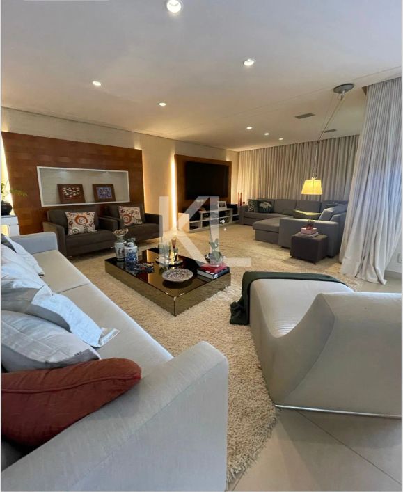 APARTAMENTO À VENDA COM 4 SUÍTES DE FRENTE O PARQUE FLAMBOYANT COM 262 METROS