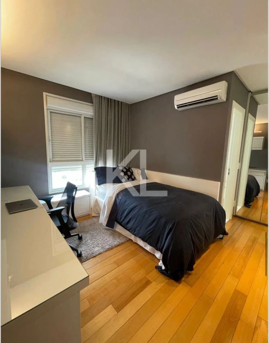 APARTAMENTO À VENDA COM 4 SUÍTES DE FRENTE O PARQUE FLAMBOYANT COM 262 METROS
