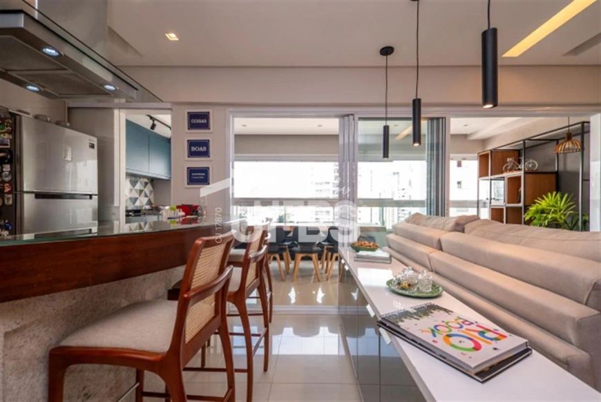 Maravilhoso apartamento semi mobiliado à venda no Setor Bueno