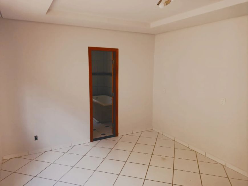 IMÓVEL COM 03 RESIDÊNCIA INDIVIDUAIS OPORTUNIDADE ÚNICA PARA INVESTIDORES EM RENDA OU MORADIA