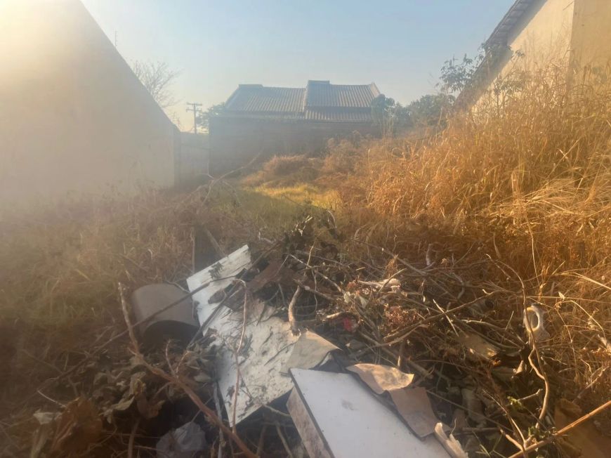Lote plano com 300m2 - Setor Três Marias I - Goiânia - GO