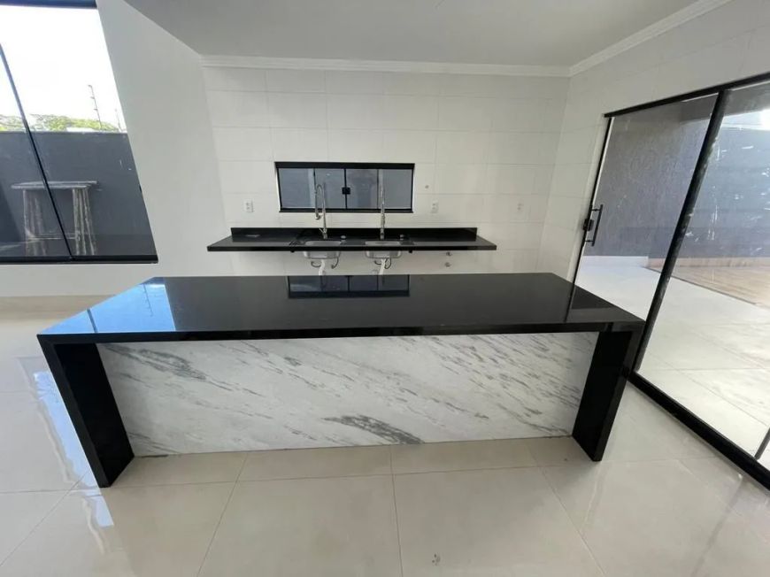 Imóvel para venda possui 178 metros quadrados com 3 quartos em Goiânia 2 - Goiânia - GOCASA DE ALTO