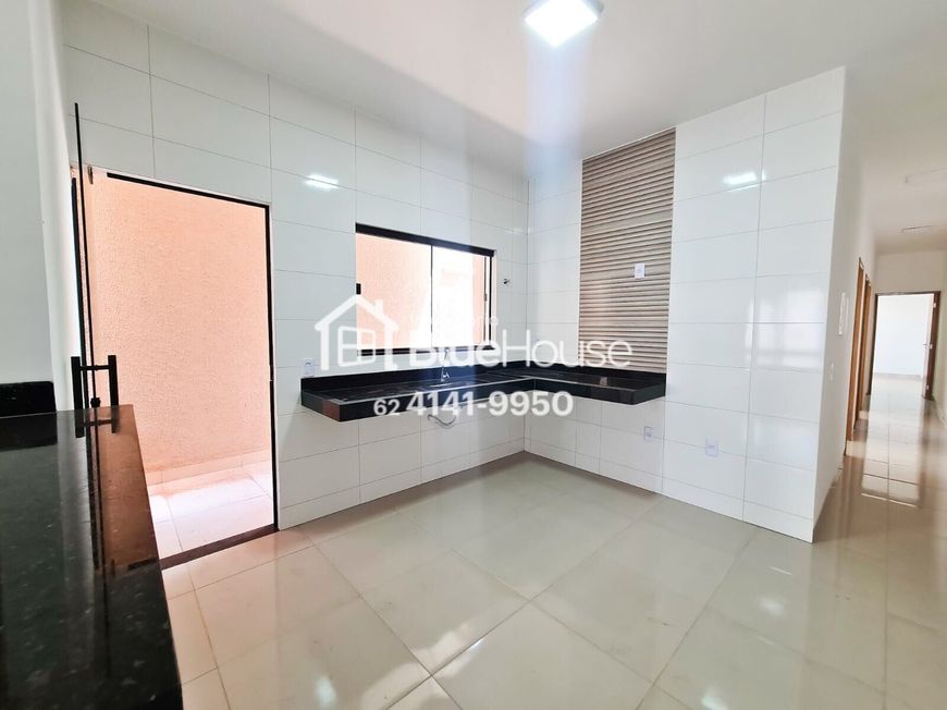 CASA DE ALTO PADRÃO com 3 Quartos Sendo 1 Suíte a venda, no Residencial Humaitá em Goiânia/GO