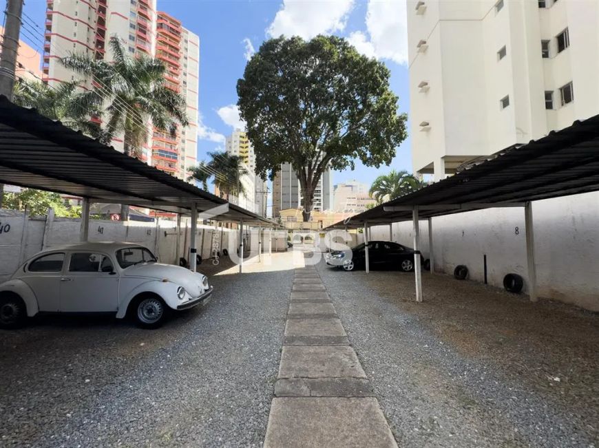 Lote no centro ao lado da Catedral
