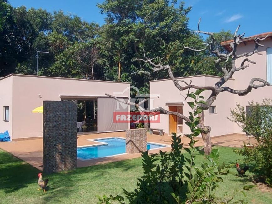 Chácara em Condomínio 1.956m2 - Bela Vista - GO