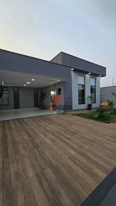 CASA DE ALTO PADRÃO NO JARDIM BALNEÁRIO MEIA PONTE – GOIÂNIA/GO