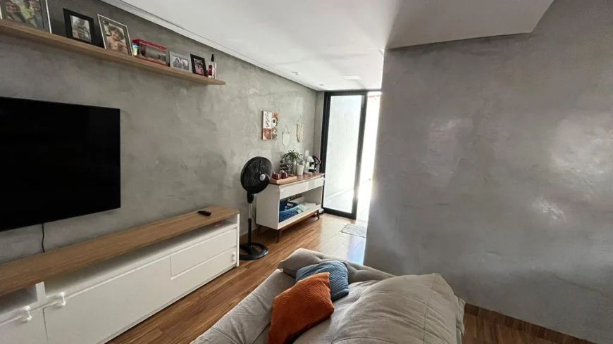Térrea para venda tem 140 metros quadrados com 3 quartos em Jardim Guanabara IV - Goiânia - GO