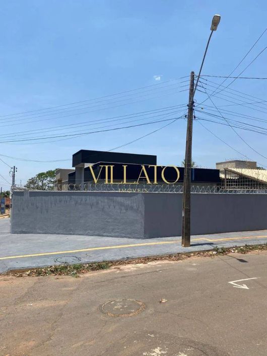 CASA NO SETOR TROPICAL VILLE