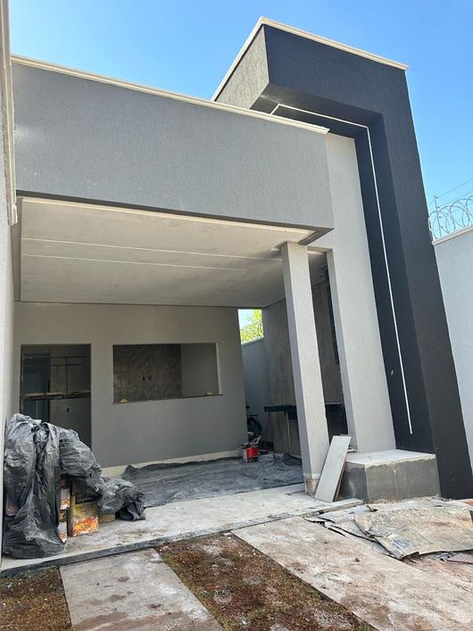 Casa para venda tem 102 metros quadrados com 3 quartos em Residencial Humaitá - Goiânia - GO
