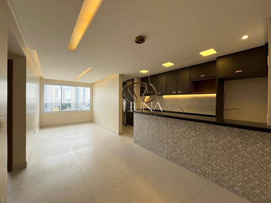 Apartamento a vanda com 3 suítes plenas no Setor Bueno