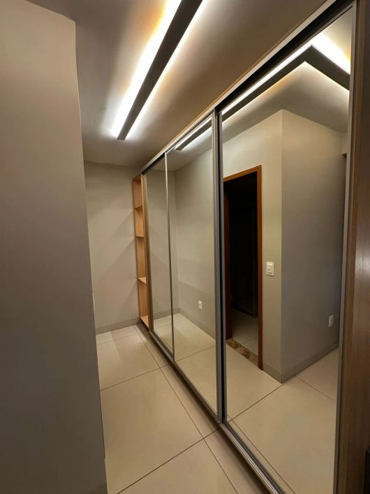 Apartamento próximo ao Setor Bueno 2 quartos com 1 suíte