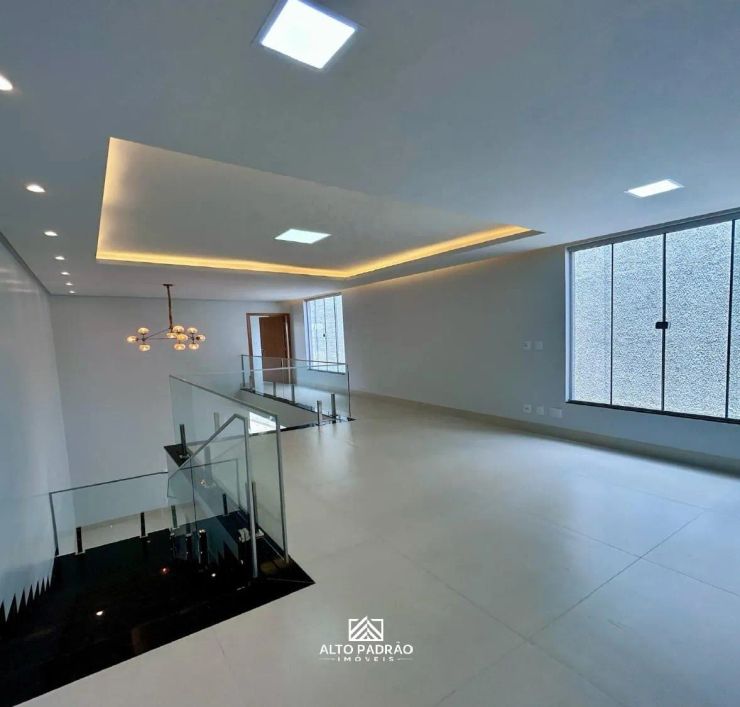 2046 -Sobrado com 3 suítes, lavabo, área de lazer, 2 vagas de garagem, à venda 180m² por R$ 1.090.0