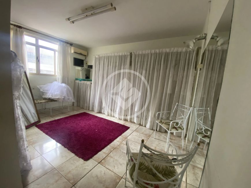 Casa Comercial no Setor Marista codigo: 82573