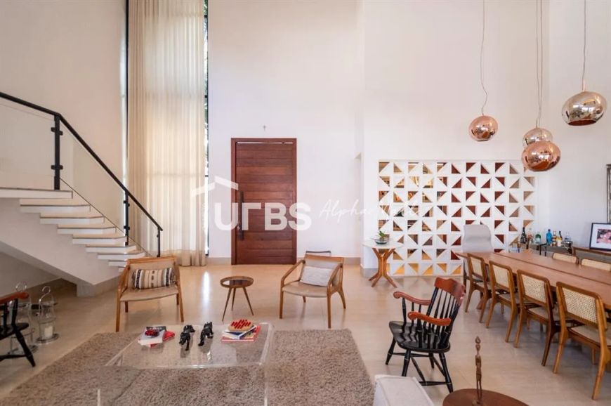 Jardins Milão - Casa de Condomínio 4 quartos, sendo 4 suítes