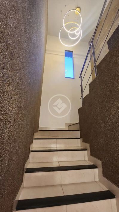 SOBRADO ESPETACULAR EM GOIÂNIA – PORQUE VOCÊ MERECE MAIS QUE UM APERTAMENTO! codigo: 111293