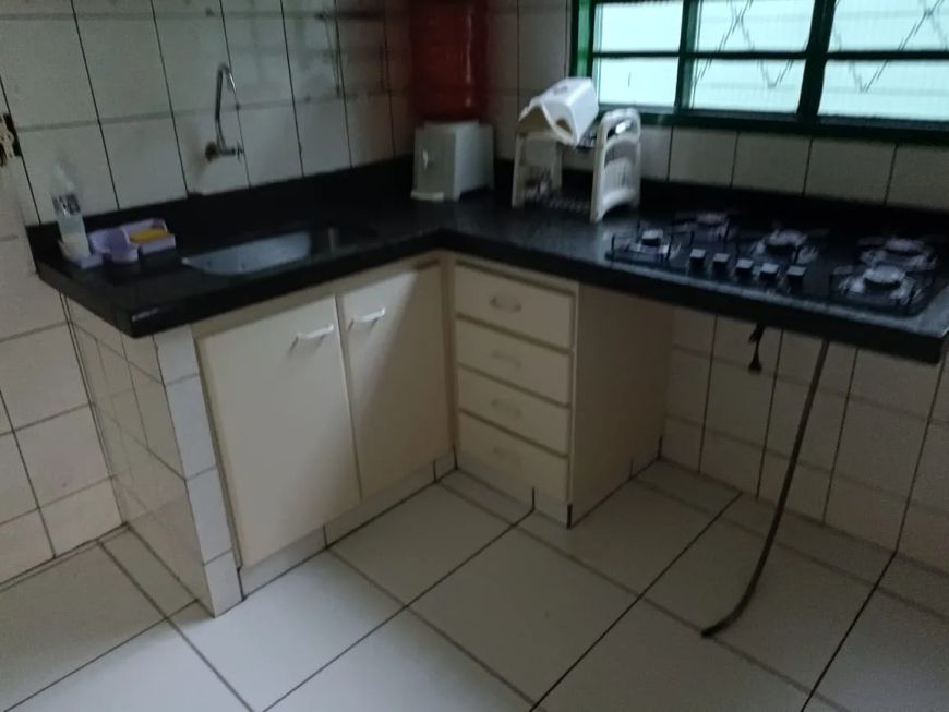 Imóvel para venda com 200 metros quadrados com 3 quartos em Parque Anhanguera - Goiânia - GO