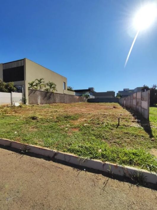 Lote em Condomínio Fechado para Venda em Goiânia, Residencial Goiânia Golfe Clube