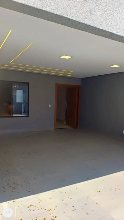 CASA SETOR TRÊS MARIAS 3 QUARTOS SUÍTE LAJOTA PISCINA AQUECIDA OPORTUNIDADE ÚNICA FINANCIA
