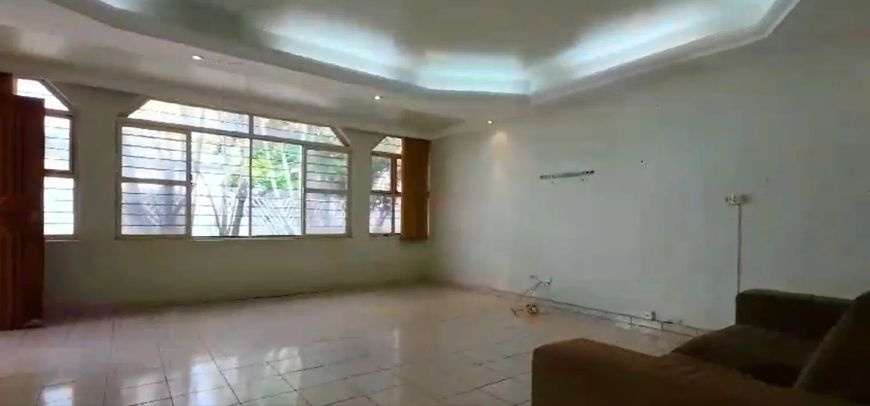 Casa Nova Suíça Casa de Rua com 4 Quarto(s) e 5 banheiro(s) à Venda, 176.45 por R$ 895.000 no setor
