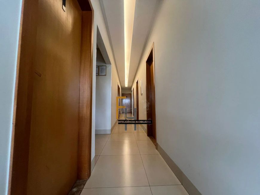 PONTO COMERCIAL I PORTEIRA FECHADA I 360M² I 8 SALAS I PORCELANATO