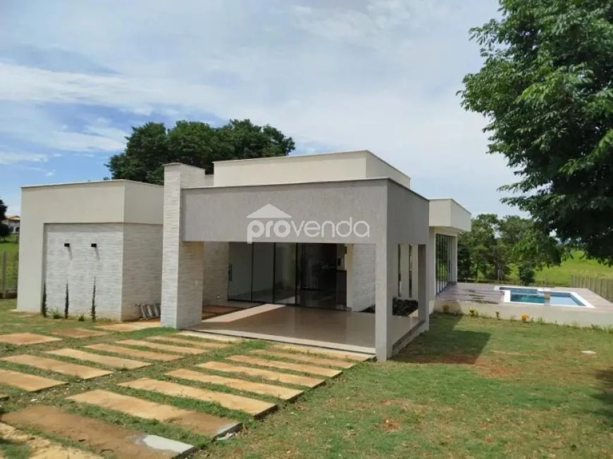 CHÁCARA 03 QUARTOS 01 SUÍTE - CONDOMÍNIO TALISMÃ - GUAPÓ