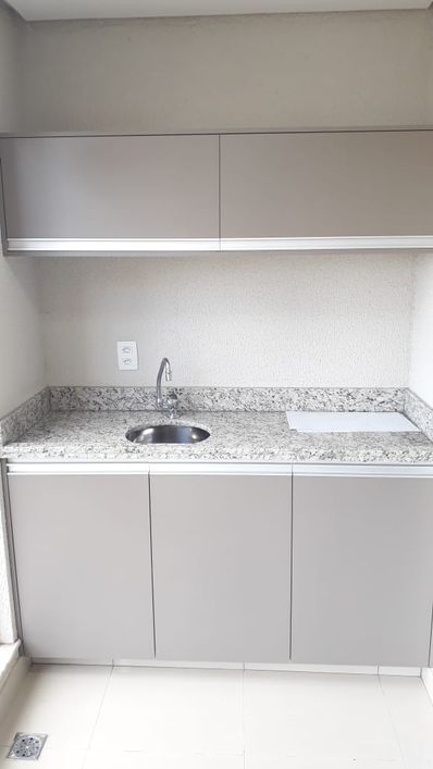 Baixou R$60mil! Apto 02 quartos c/ varanda gourmet- Próximo Goiânia Shopping e principais colégios