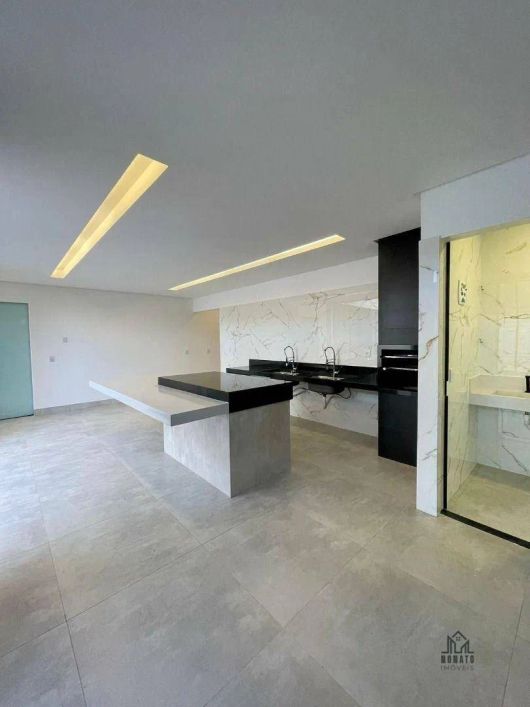 Casa com 3 dormitórios à venda, 200 m² por R$ 1.480.000,00 - Parque Anhangüera - Goiânia/GO