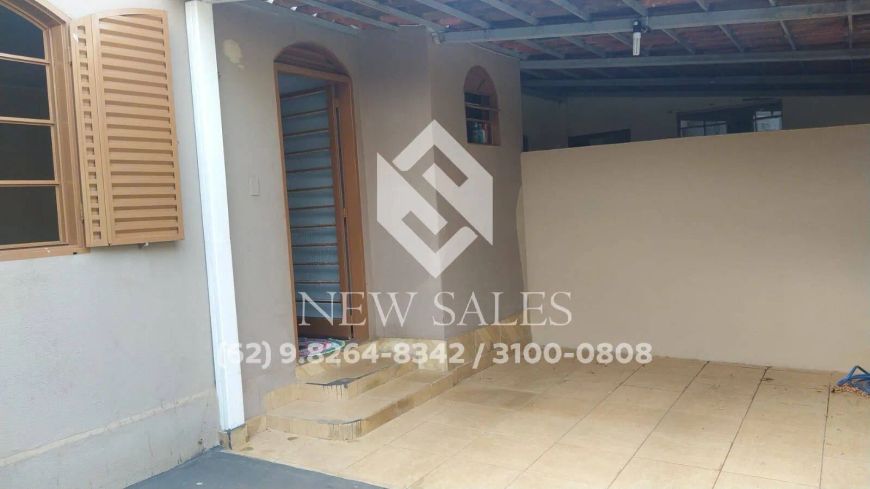 Conjunto de Oportunidade no Jardim Luz - Goiânia! Casa + Galpão + Kitnet