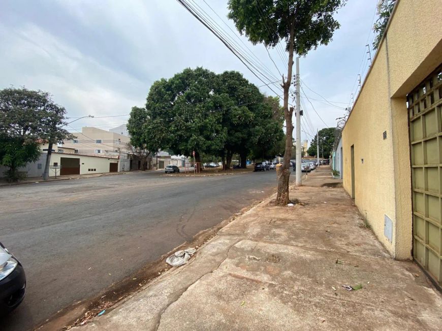 Casa em Setor Universitário, Goiânia - GO