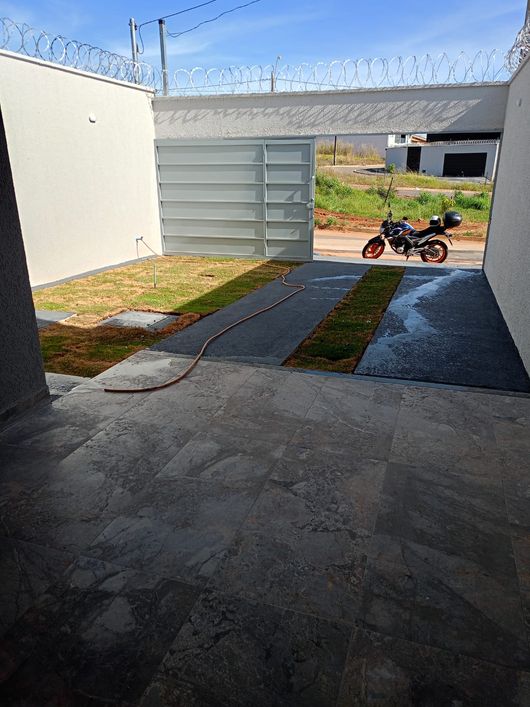 Imóvel para venda tem 115 metros quadrados com 3 quartos em Setor Três Marias - Goiânia - GO