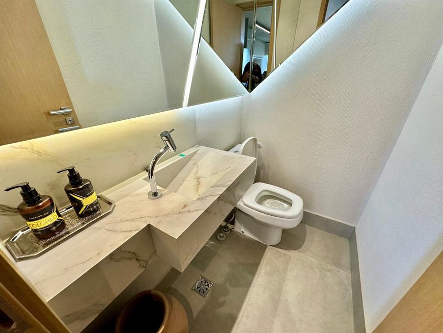 Apartamento Mobiliado 3 Suítes Porteira fechada no Bueno perto da T-23- Alive Bueno