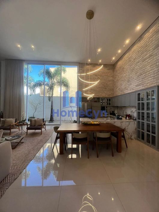 Casa 4 suítes no Jardins Verona em Goiânia GO