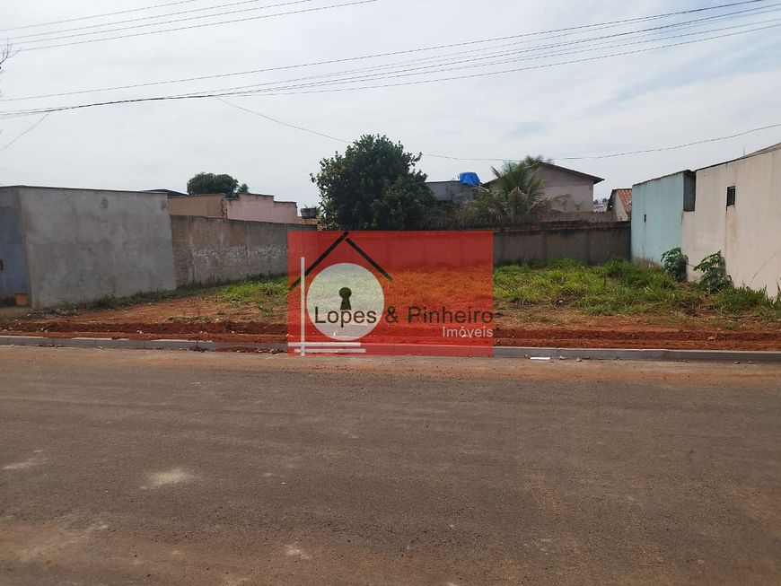 Terreno à venda 450M², Village Maringá, Goiânia - GO