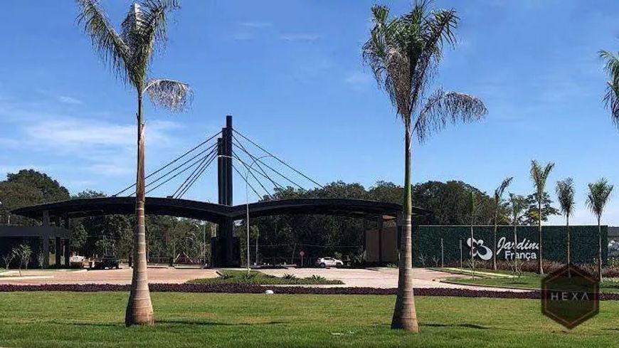 Terreno à venda no Jardins França em Goiânia